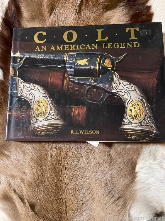 Book: Colt An American Legend RL Wilson-img-0