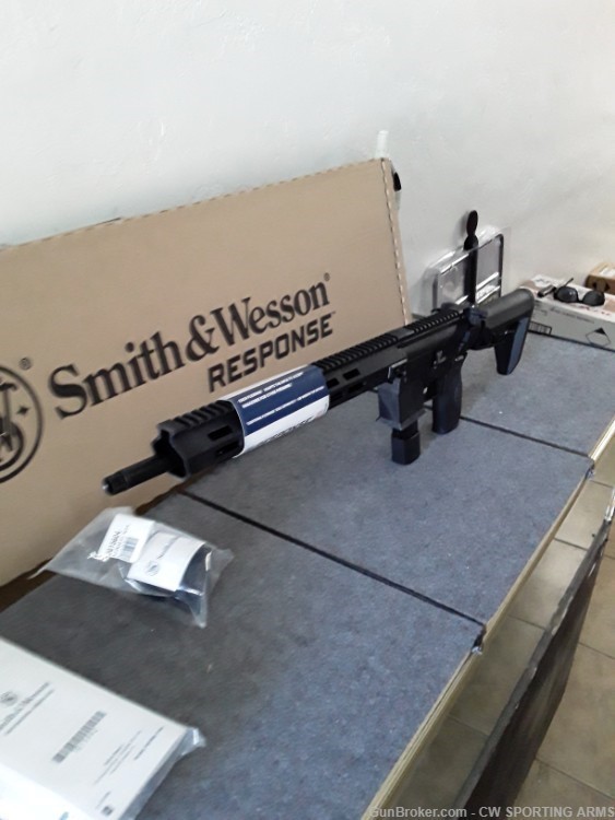 Smith and Wesson S&W RESPONSE carbine 9mm rifle. NEW IN BOX-img-0