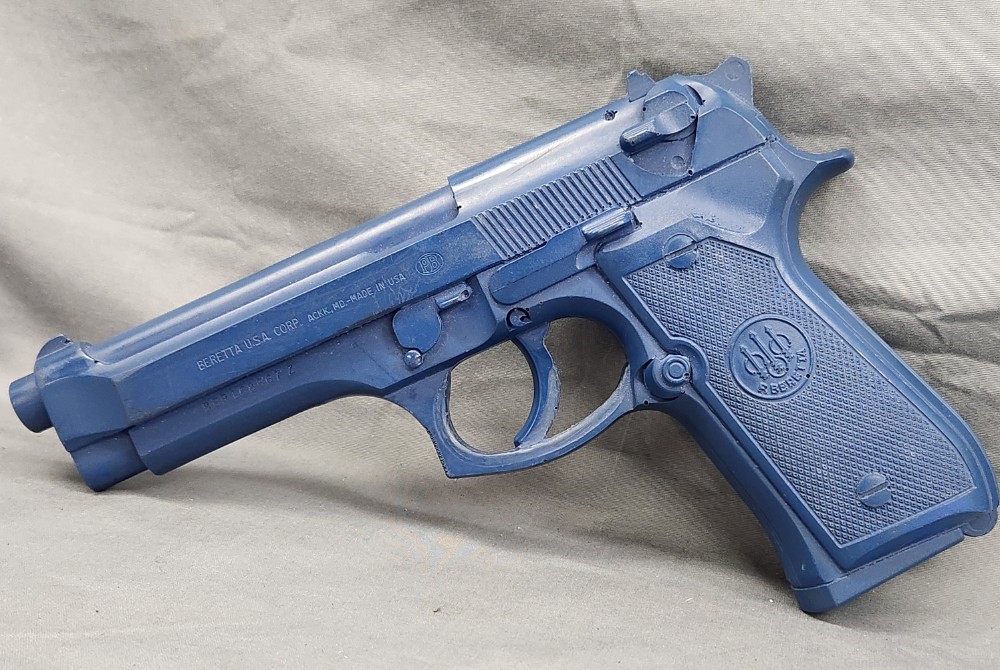 RING's blue training pistol Beretta 92FS-img-4