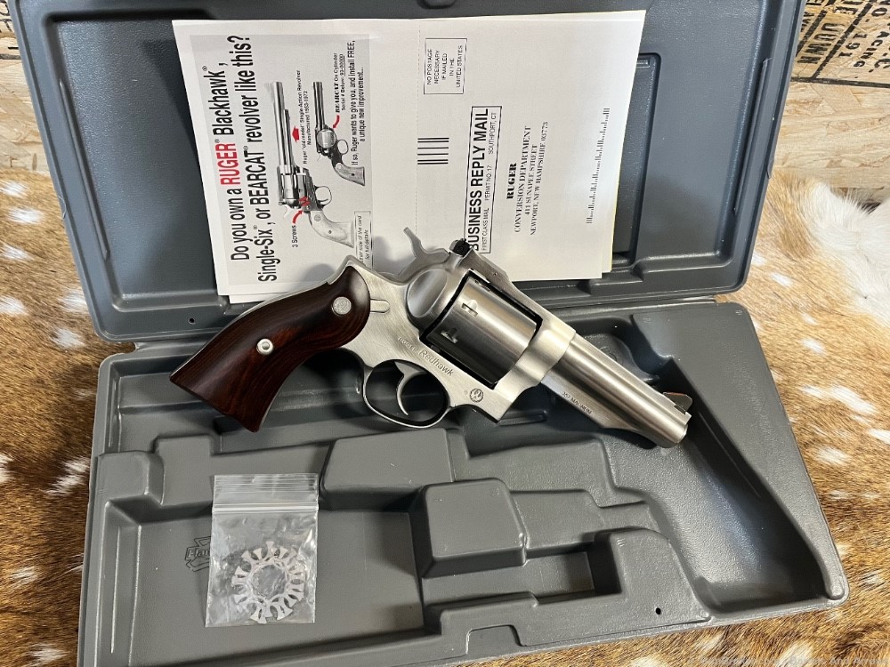 RUGER REDHAWK 357MAG 4.2" SS AS 8RD Like New -img-3
