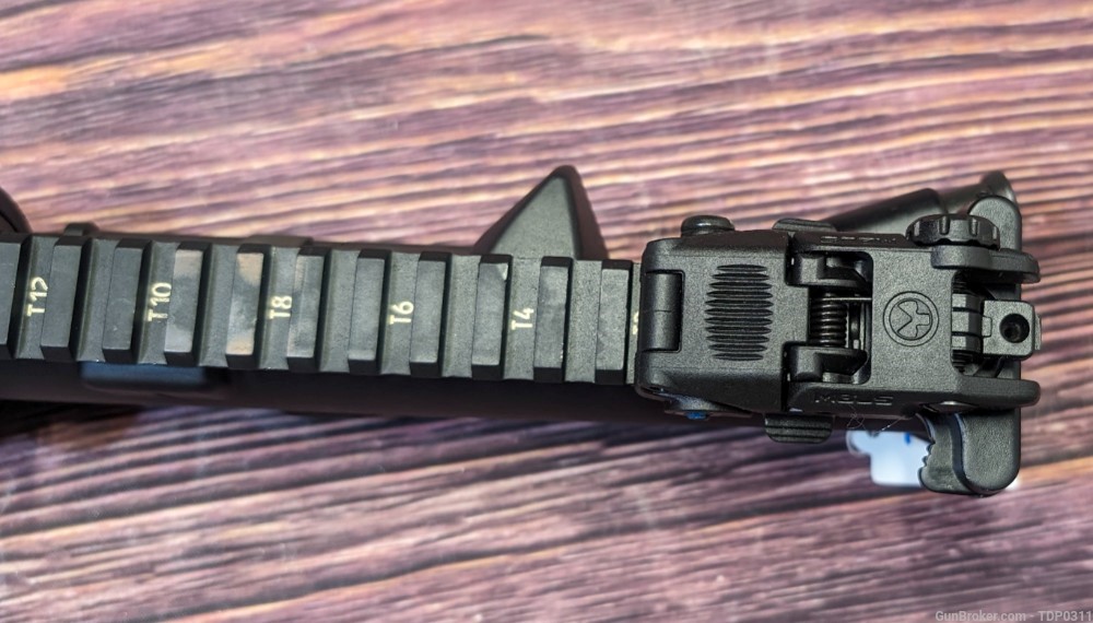 Factory COLT complete AR 15 Upper Receiver M16 M4 PENNY START -img-5