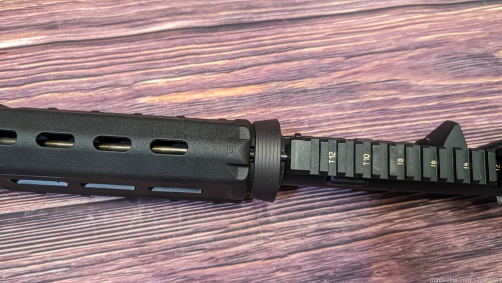 Factory COLT complete AR 15 Upper Receiver M16 M4 PENNY START -img-7