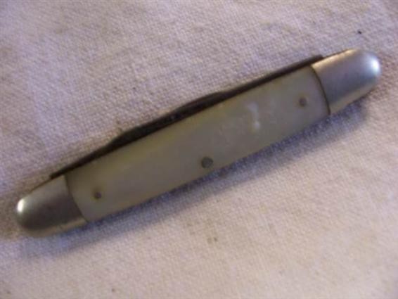 Robeson Shuredge Pocket Knife-Mother of Pearl-img-2
