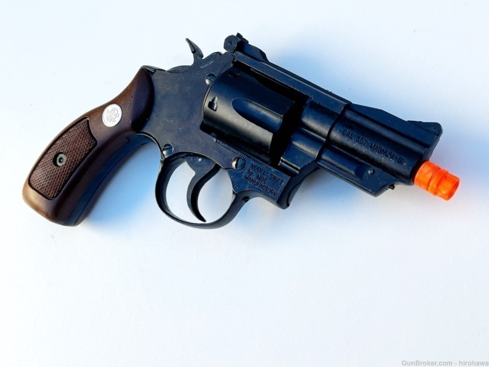 MGC Smith and Wesson Snub Nose Combat 357 Magnum Replica -img-5