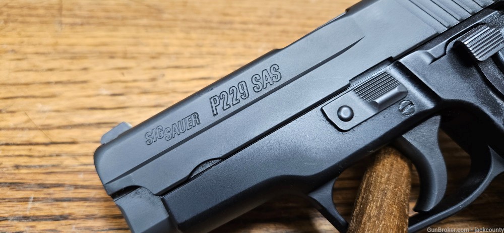 Sig Sauer P229 SAS, 9mm, used w/box, extras-img-4
