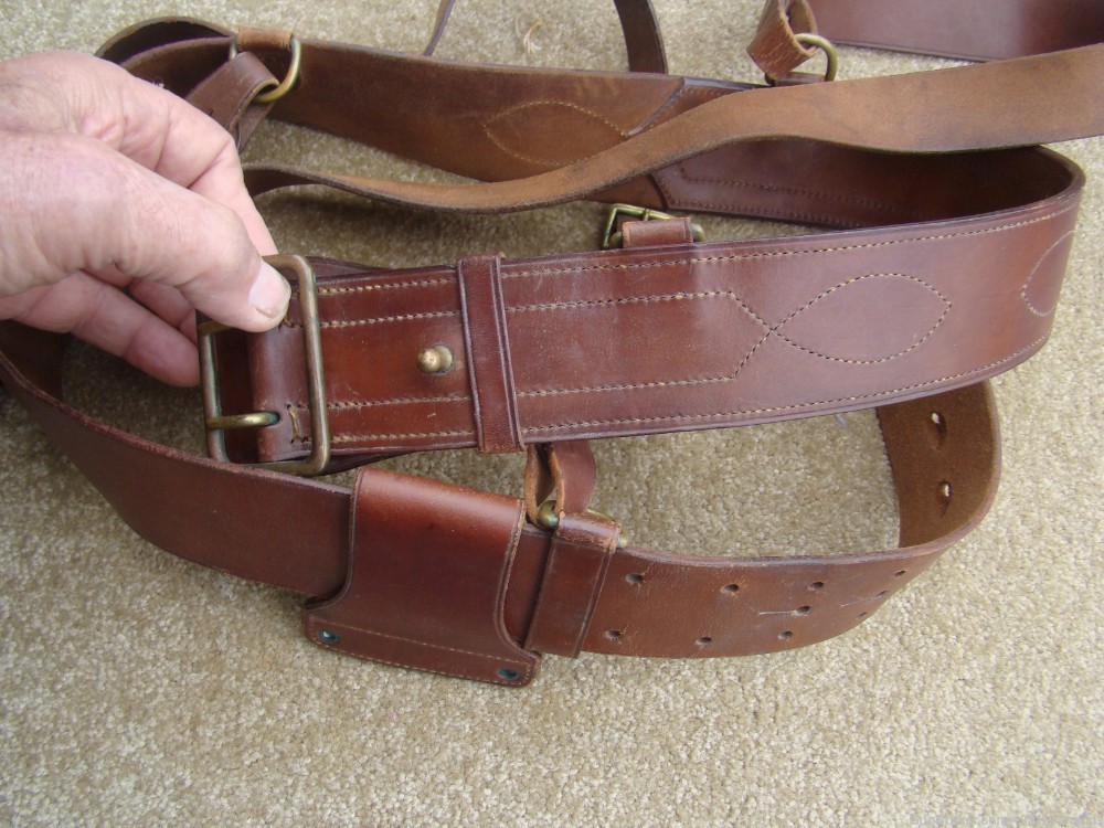 Excellent U.S. Army Sam Browne double back strap belt 1911 attachers 1922-img-1