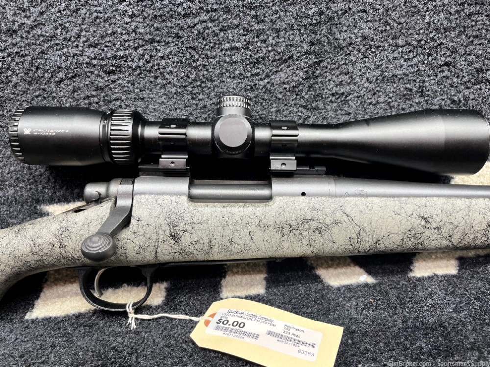 USED LIKE NEW Remington 700 in .223 Rem with a 24" Barrel Bell&Carson Stock-img-3