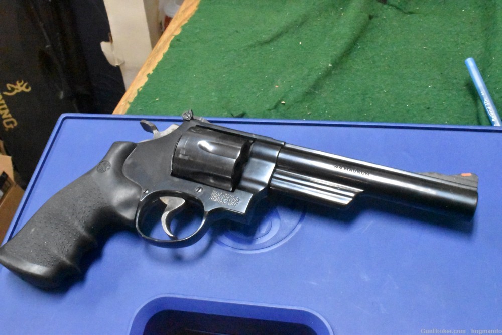 Smith and Wesson 29 44mag -img-2