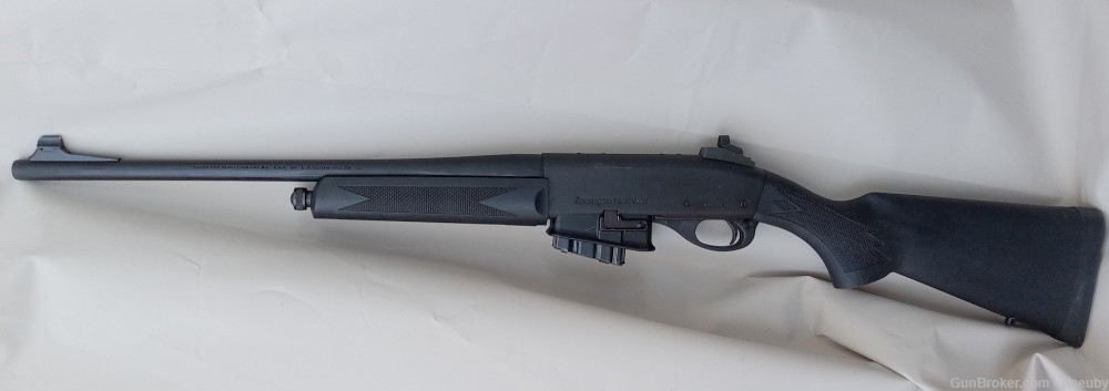 Remington 7615 .223 pump rifle uses AR15 mags-img-12
