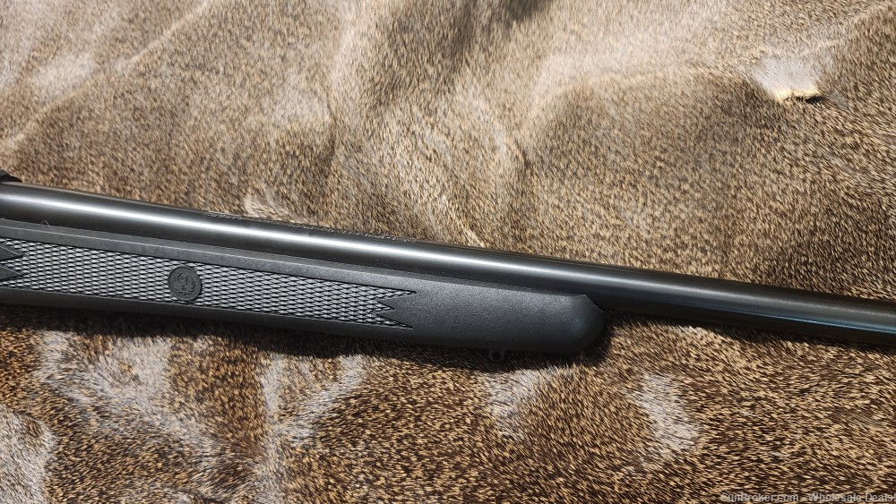 RUGER 77/22 20" 22lr bolt action Rifle Black Synthetic stock-img-17