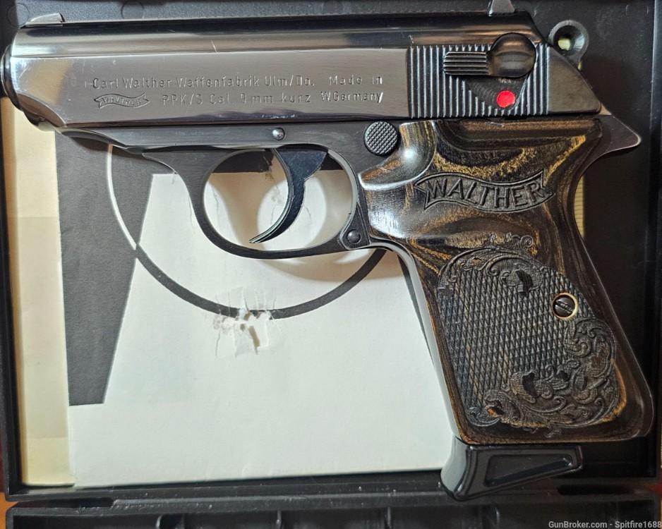 1978 West German Walther PPK/S, Box and Paperwork, VG, Altamont Grips-img-1