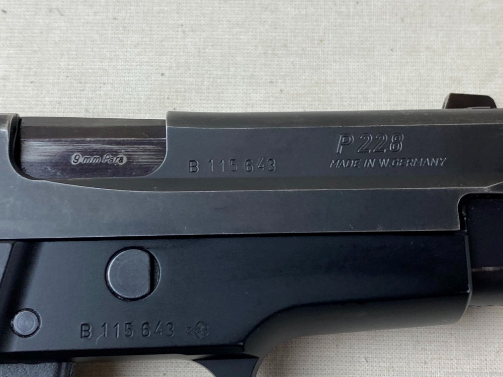 Sig Sauer P228 9mm Para 3.9" Blued-img-15
