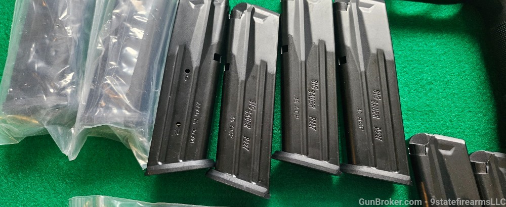 Sig Sauer P227 Elite TACOPS  45ACP  SRT  SA/DA.     18- Factory Magazines!-img-14