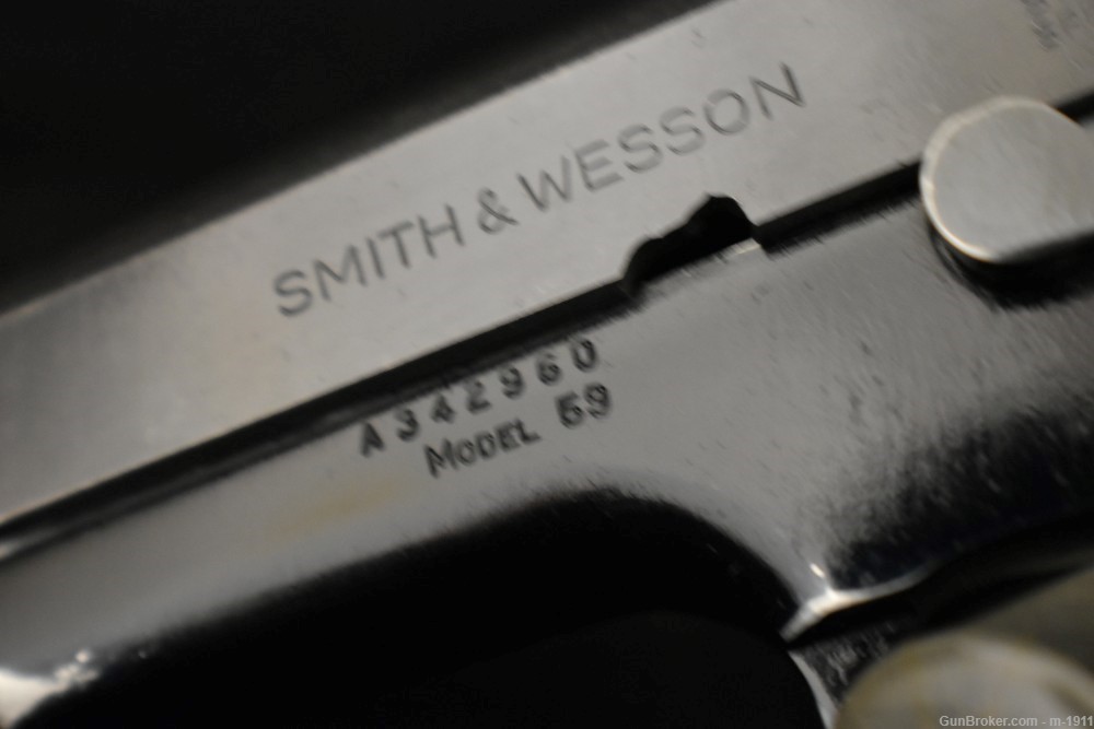 SMITH & WESSON MODEL 59 SEMI AUTO, 9mm LUGER, 3 MAGS, 1976-77 NO RESERVE-img-4