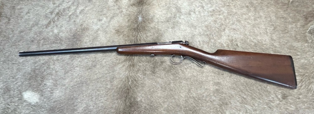 Winchester Model 36 9mm Shotgun with 1 Pristine Box of Winchester 9mm shots-img-1