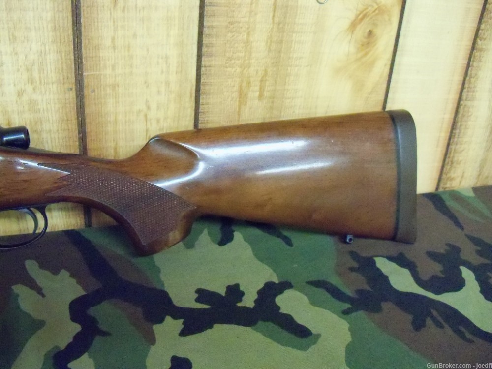 Remington 700 Classic Rifle 300 Weatherby Magnum-img-2