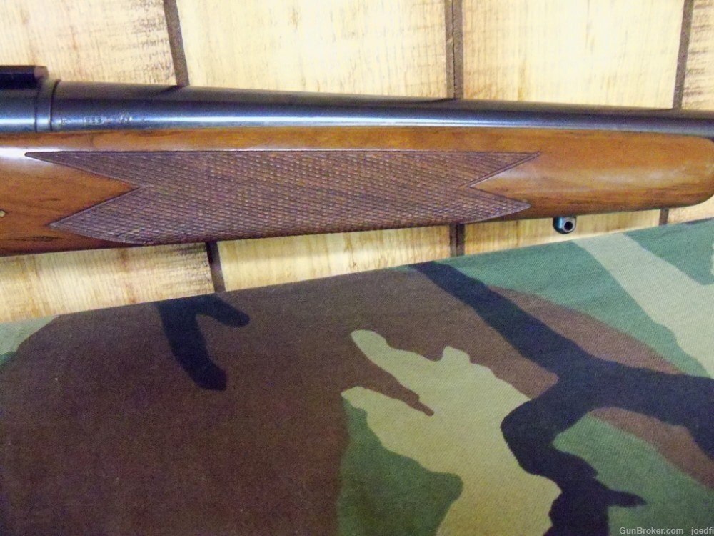 Remington 700 Classic Rifle 300 Weatherby Magnum-img-8