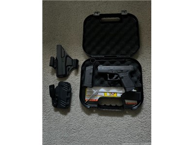 Like New Glock G43 9mm With Extras