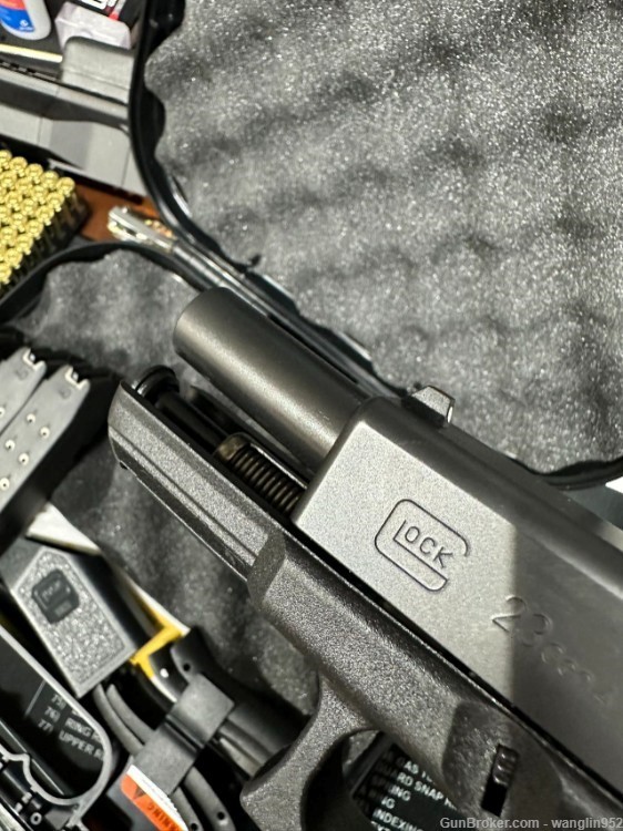 Glock 23 gen4  .40 S&W-img-10