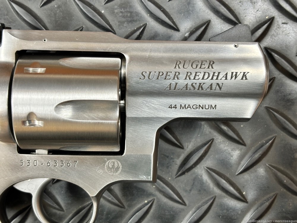 Ruger Super Redhawk Alaskan .44 Magnum 2.5in BBL 6 Shot-img-2