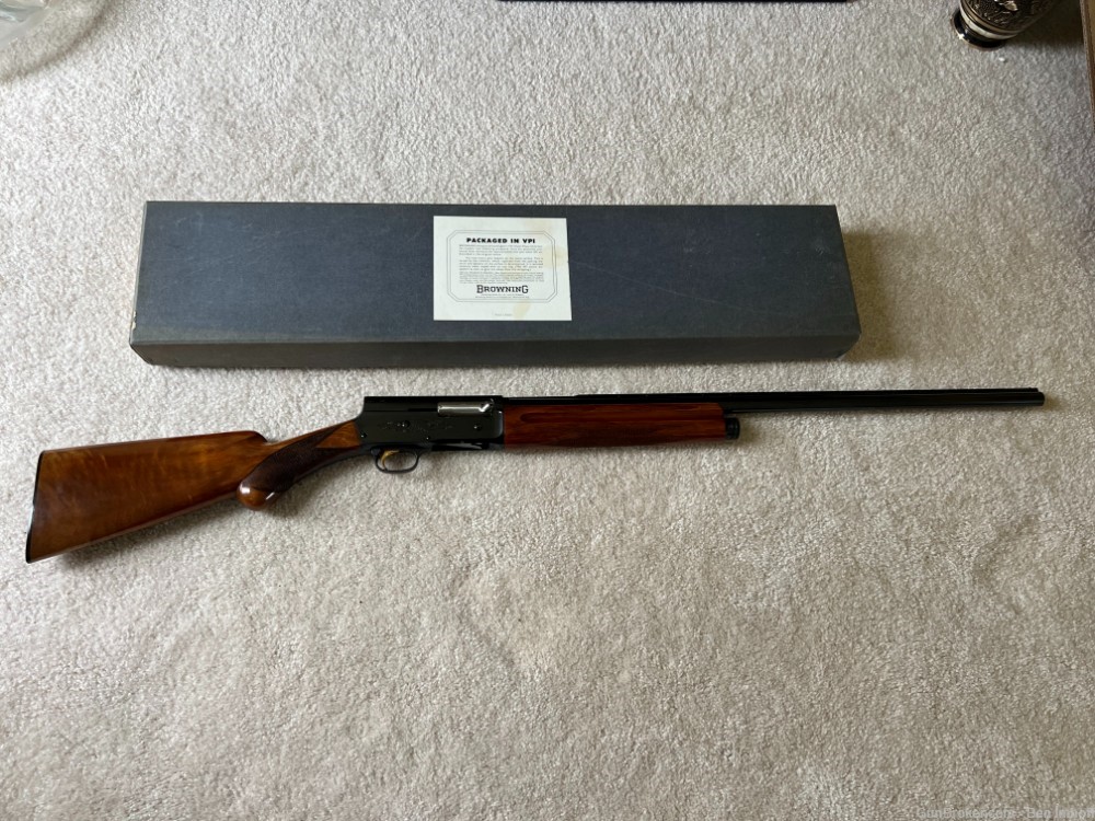 1960 Belgium Browning Sweet 16 A5 Auto 5 99% in Blue Box-img-0