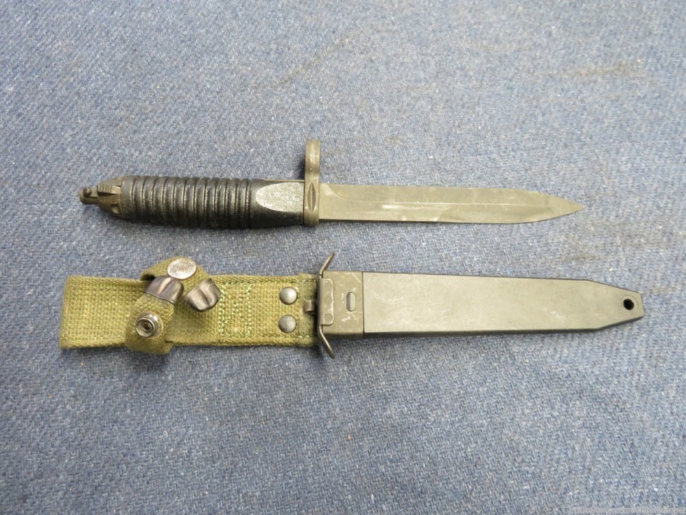 GERMAN HECKLER & KOCH G3 HK 93 BAYONET WITH ORIGINAL SCABBARD EXCELLENT-img-0