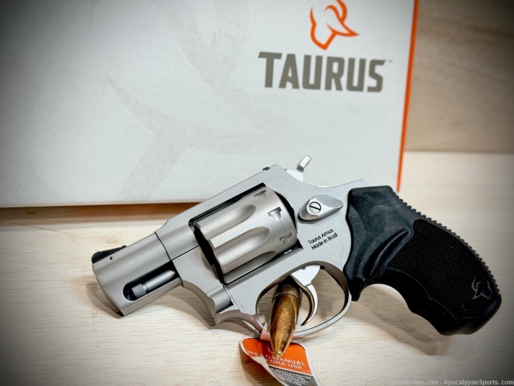 Taurus 942 942m Taurus-942m 8 shot 942m 942 Taurus 22mag 2" 2-942M029-img-1