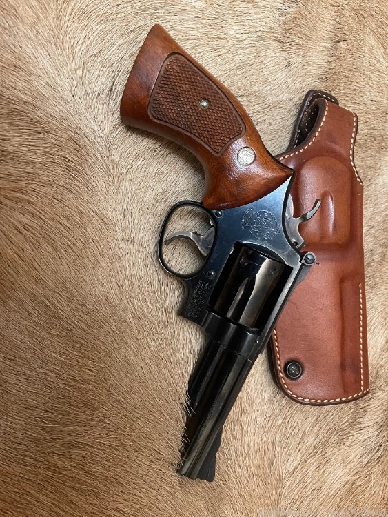 Smith and Wesson 19-4 (combat magnum) .357 mag made in 1980 3T-img-2