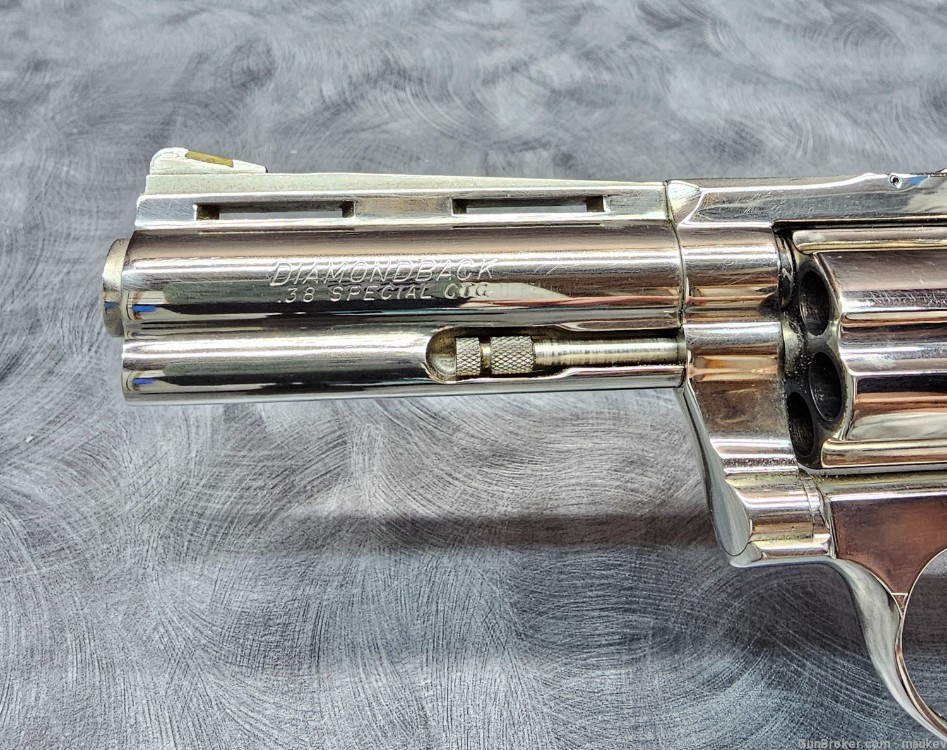 Colt Diamondback .38Spl Revolver Nickel NICE -img-1
