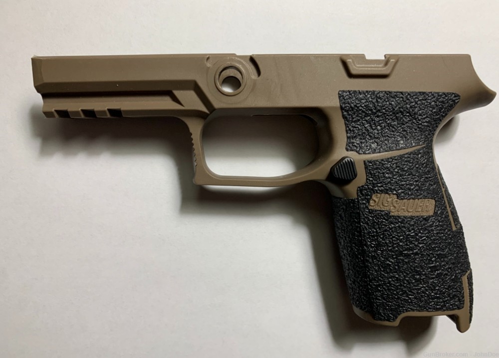 SIG P320 17 ROUND CARRY FLAT DARK EARTH SMALL GRIP MODULE WITH TALON GRIPS -img-0