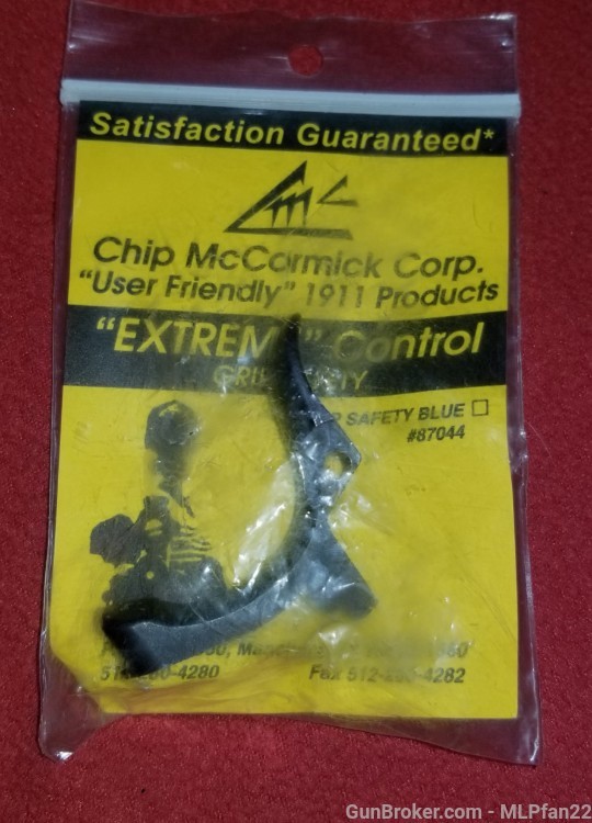 CHip McCormick Extreme Control Gip safety 1911 series 70 blue new-img-0