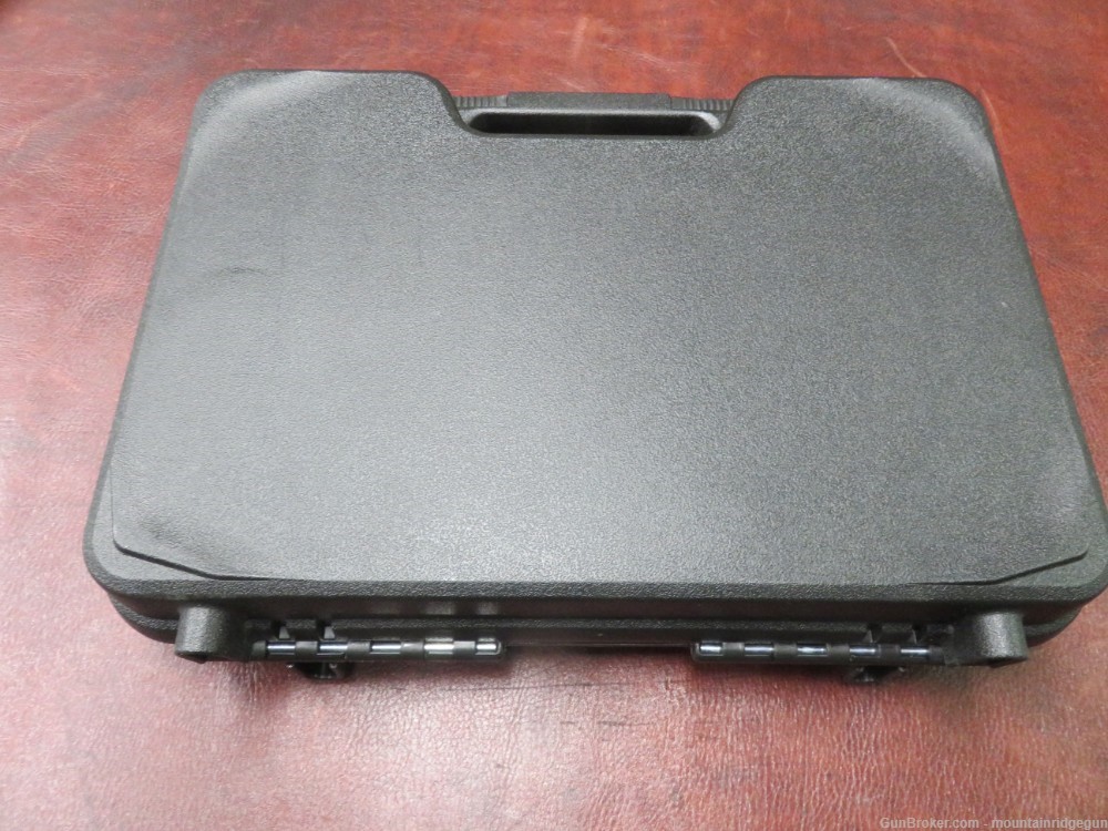 Steyr Model M9-A2 MF chambered in 9mm w/ case and paperwork. (2) 17 rd Mags-img-35