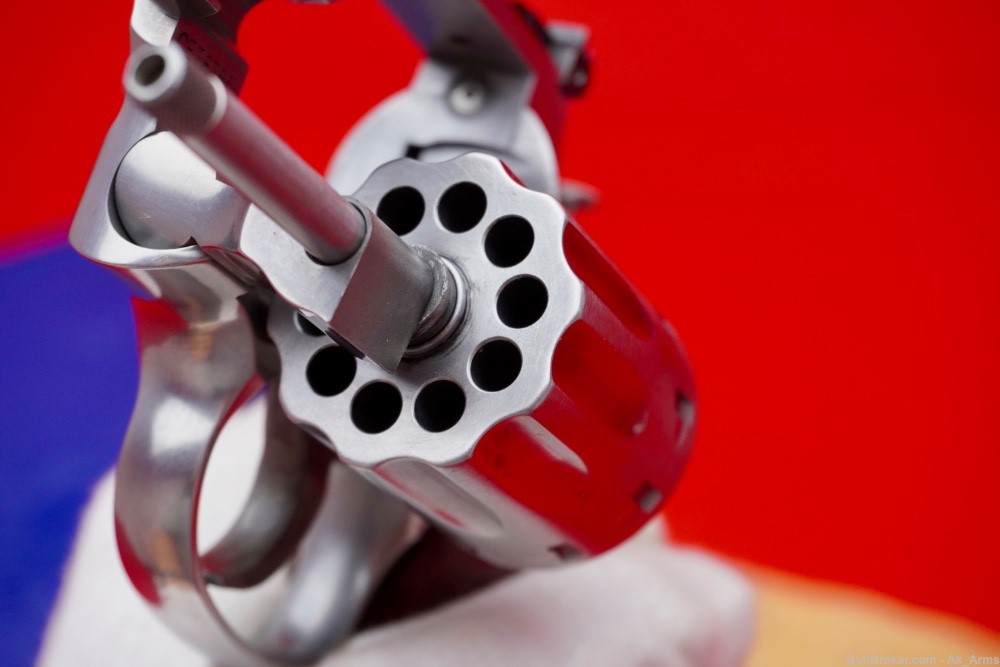 Scarce Smith & Wesson 617-4 .22LR Stainless 4" 10 Shot Revolver ANIB!-img-14