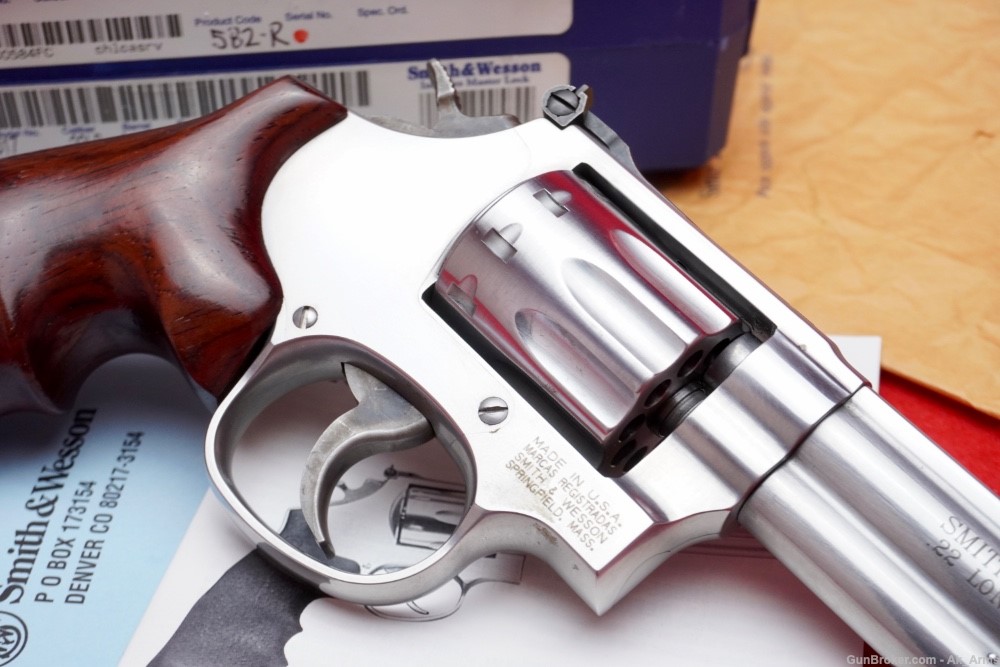 Scarce Smith & Wesson 617-4 .22LR Stainless 4" 10 Shot Revolver ANIB!-img-6