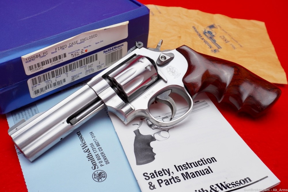 Scarce Smith & Wesson 617-4 .22LR Stainless 4" 10 Shot Revolver ANIB!-img-0