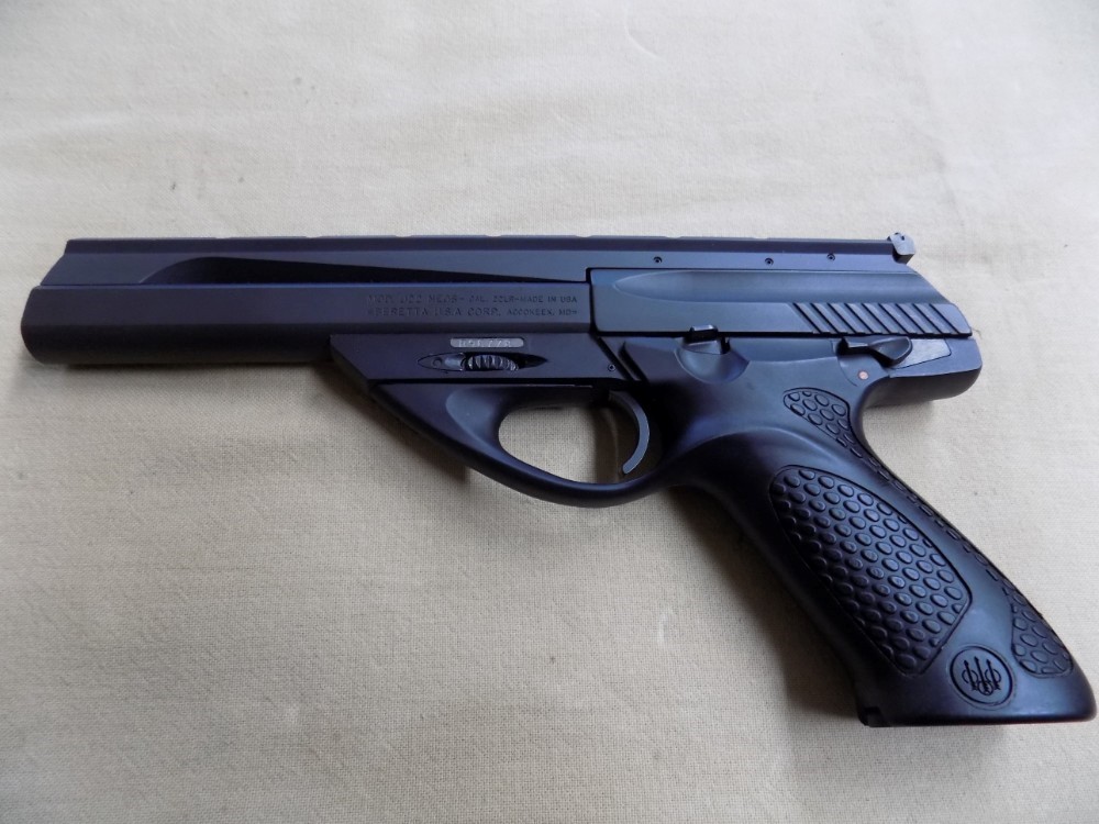 Beretta U22 Neos .22 LR Semi Auto pistol 6" BBL, 1-Magazine-img-1