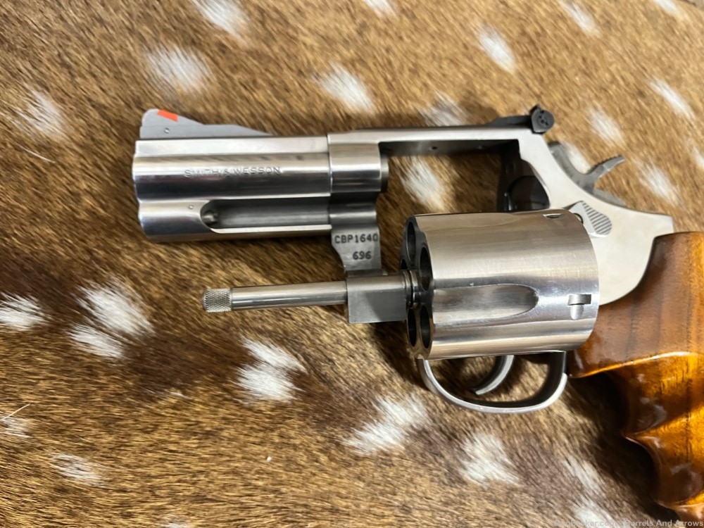 Smith And Wesson 696 .44 SPL revolver Rare Pre Lock Stainless -img-11