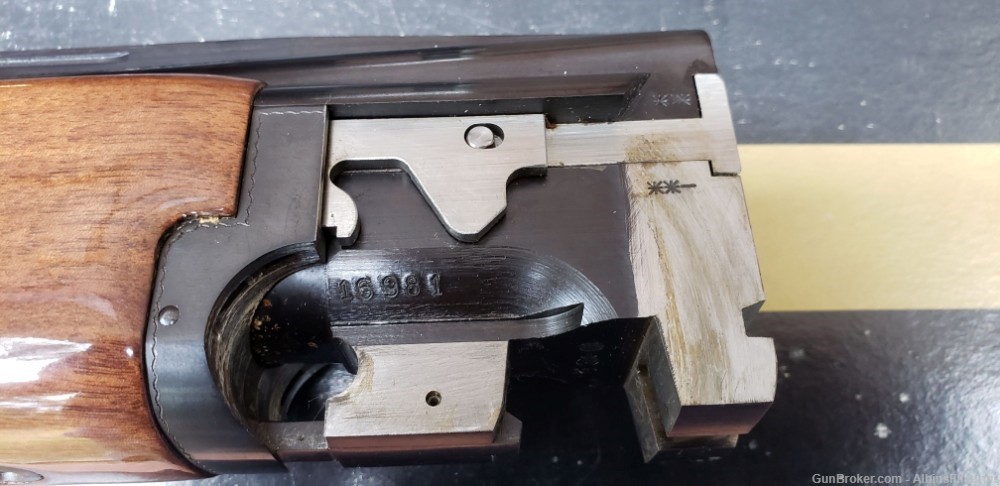 Browning Citori O/U Shotgun, 12 G, 3" Shells, 26" Bbls, 1980, Matching Box-img-11