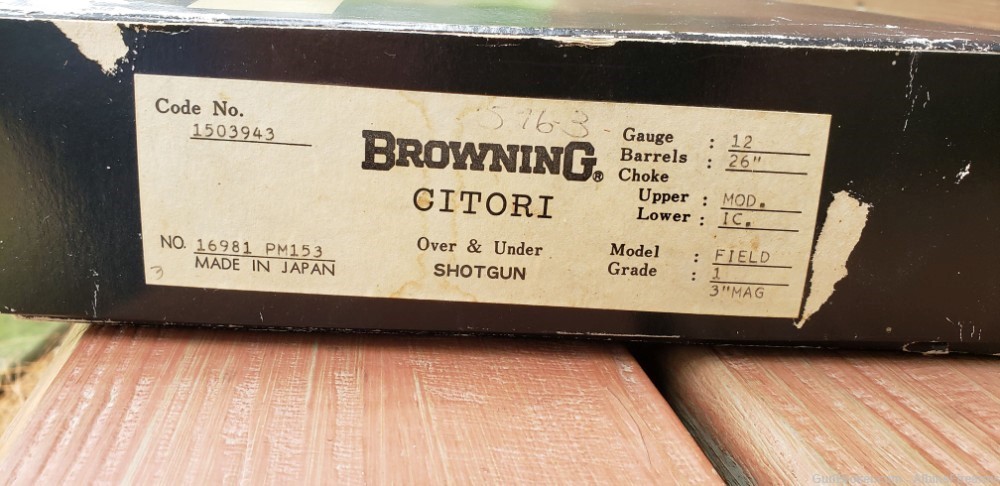 Browning Citori O/U Shotgun, 12 G, 3" Shells, 26" Bbls, 1980, Matching Box-img-4