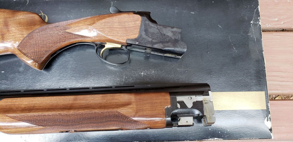 Browning Citori O/U Shotgun, 12 G, 3" Shells, 26" Bbls, 1980, Matching Box-img-8