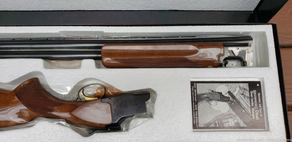 Browning Citori O/U Shotgun, 12 G, 3" Shells, 26" Bbls, 1980, Matching Box-img-7