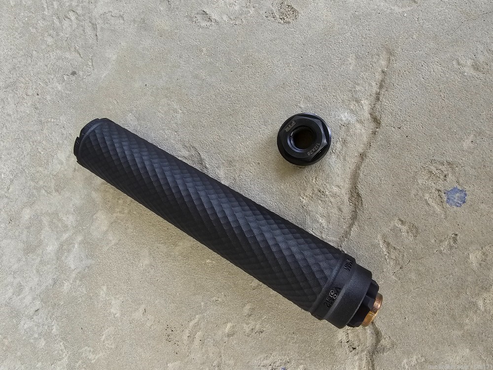LIKE NEW PTR Vent 2 9mm Suppressor, 1/2"x28mm DT & Booster-img-4