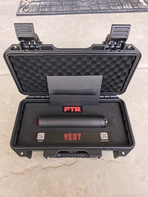 LIKE NEW PTR Vent 2 9mm Suppressor, 1/2"x28mm DT & Booster-img-7