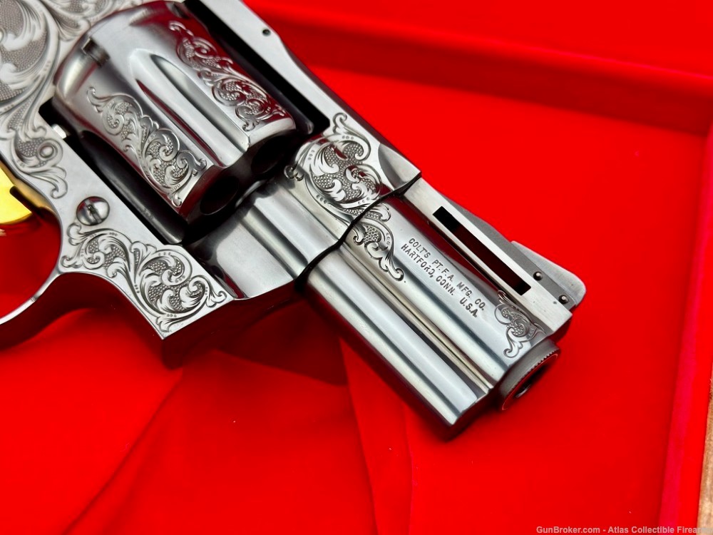 UNBELIEVABLE 1970 Colt Python 2 1/2" *MASTER ENGRAVED & GIRAFFE BONE GRIPS*-img-7
