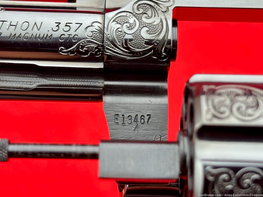 UNBELIEVABLE 1970 Colt Python 2 1/2" *MASTER ENGRAVED & GIRAFFE BONE GRIPS*-img-24