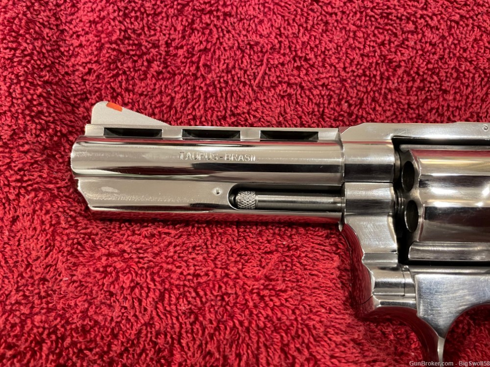 Taurus 689 VR; Polished Stainless; 4-Inch; 6-Shot .357 Magnum Revolver-img-7