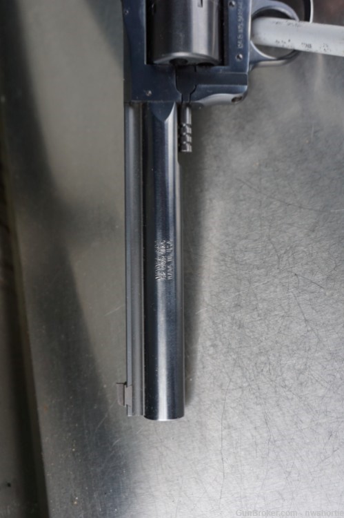 Harrington and Richardson 32 H&R Magnum 504 6 inch HB Target-img-9