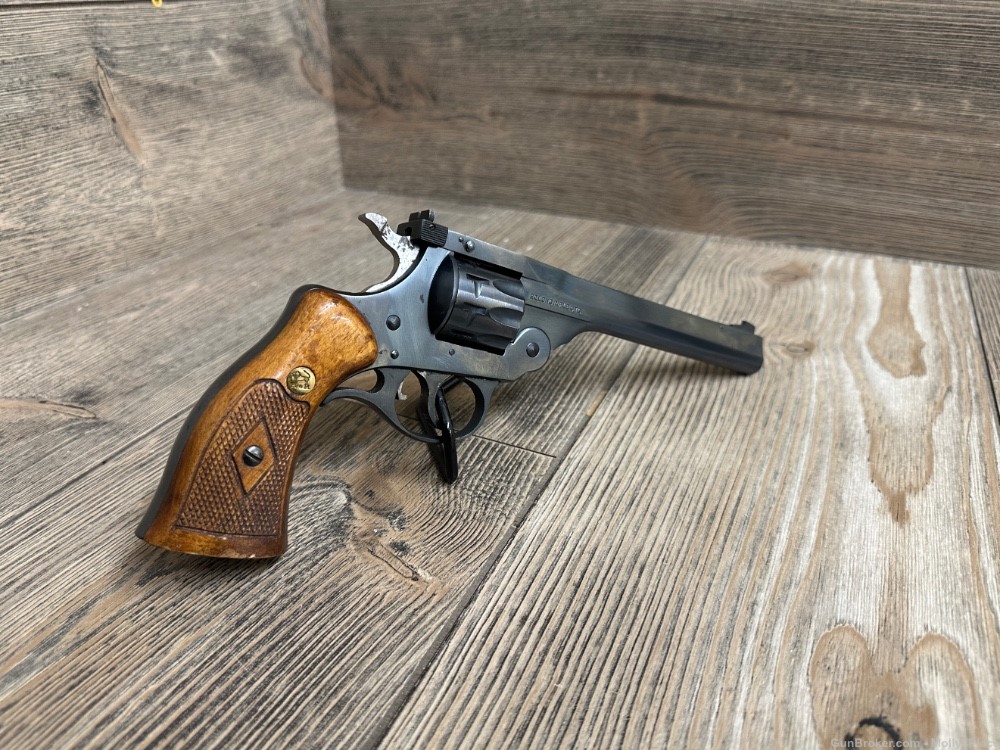 Used H&R Sportsman .22LR Top Break Double Action Revolver -img-3