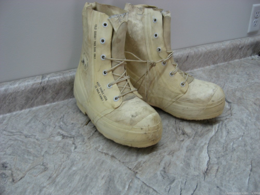 MICKEY MOUSE  BOOTS BETA 7R  U.S. ARMY ORIGINAL -img-1