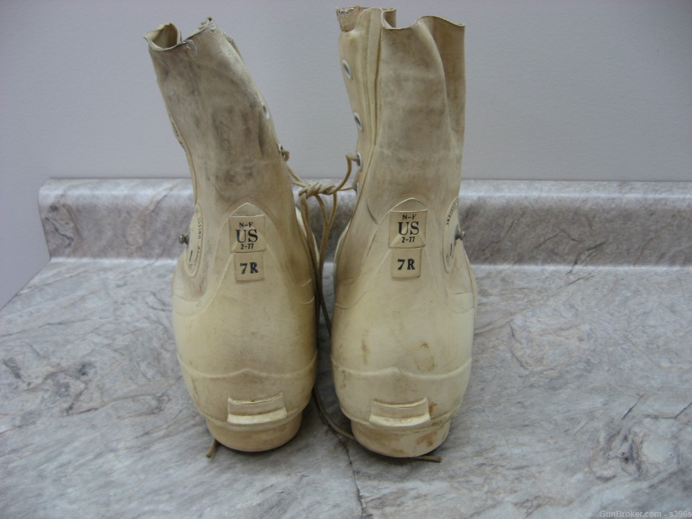 MICKEY MOUSE  BOOTS BETA 7R  U.S. ARMY ORIGINAL -img-2